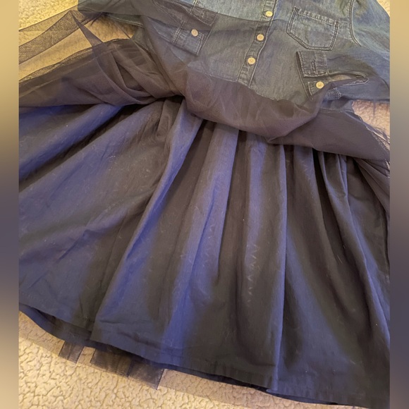 Carter’s 6/6X Denim Button-up and tulle dress. Excellent condition. - Picture 9 of 12